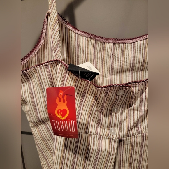 TORRID Pinstripe Open Back Tank Top Size 1 - Picture 7 of 12